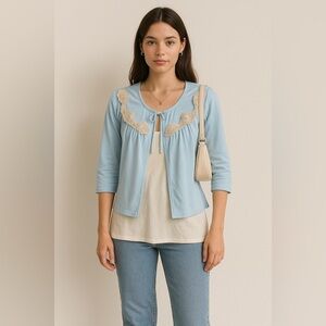 Sans Souci Vintage 1960's blue with lace trim lingerie bed jacket size small